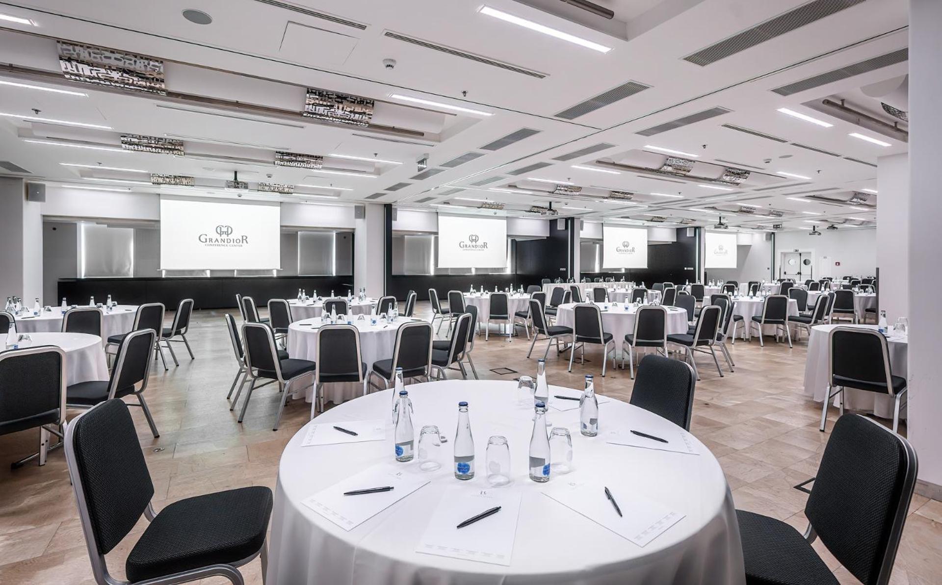 Grandior Hotel Praga Esterno foto The Grand Ballroom